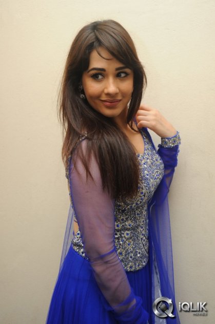 Mandy-Takhar-at-Biriyani-Audio-Launch